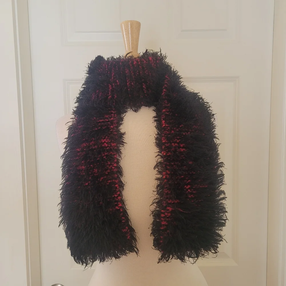 N/A magenta black